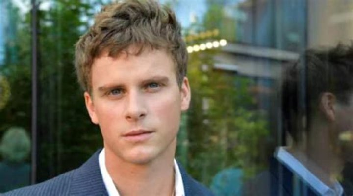 Adam Pålsson Height, Weight, Body Measurements, Shoe Size