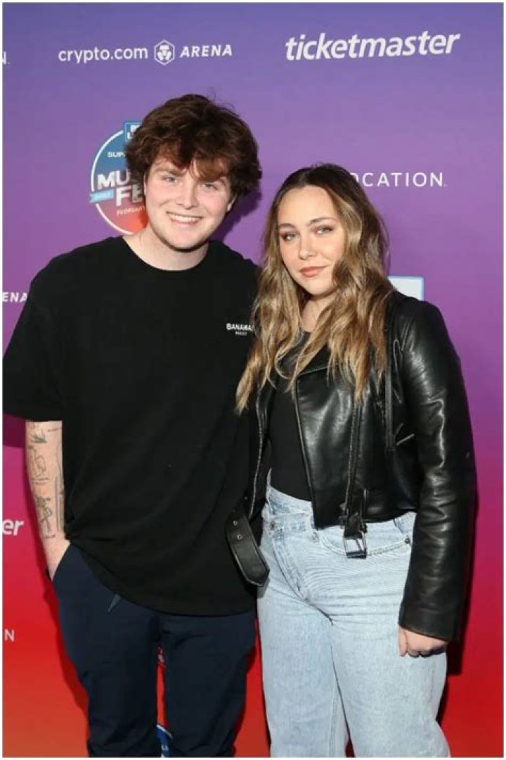 Alex Warren Net Worth 2022, Bio, Car, Girlfriend, Hookups