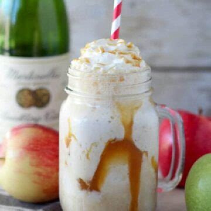 Apple Cider Floats - Celebrating Sweets