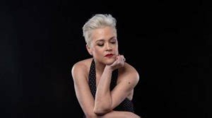 Christine Elise Height, Weight, Measurements, Bra Size, Shoe Size