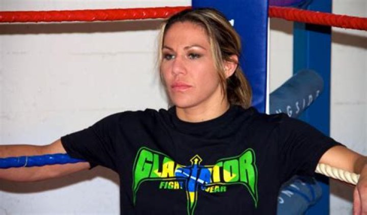 Cris Cyborg Height, Weight, Measurements, Bra Size, Shoe Size