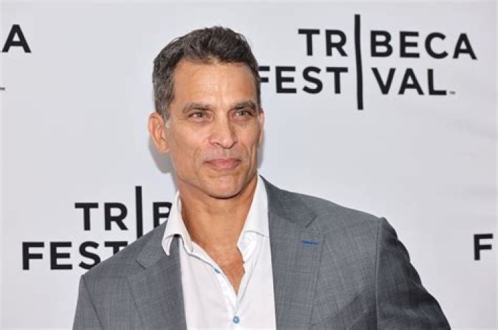 Details About Johnathon Schaech' Net Worth! |Thecelebscloset