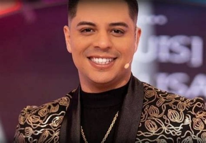 Eduin Cazares Net Worth 2022 – Girlfriend, Income, Wiki, Bio