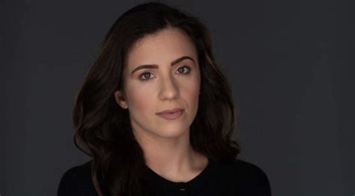 Eliana Ghen Height, Weight, Measurements, Bra Size, Shoe Size