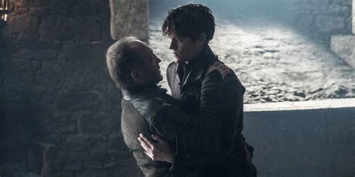 Is Ramsay Bolton of GOT, Iwan Rheon Dating with Zoë Grisedale?