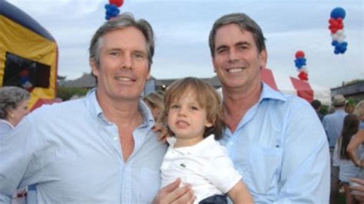 Josh Barro Wiki-Bio, Husband, Wife, Gay, Net Worth, Salary, Partner, Age!