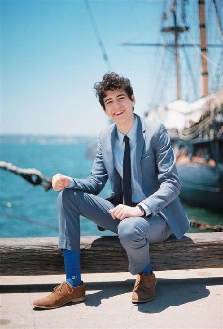 Joshua Rush Height, Weight, Body Measurements, Shoe Size