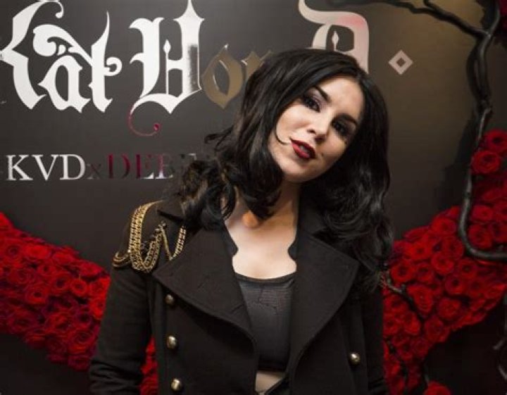 Kat Von D Net Worth: Details About Earnings, Salary, Assets, Age, Career - SarkariResult