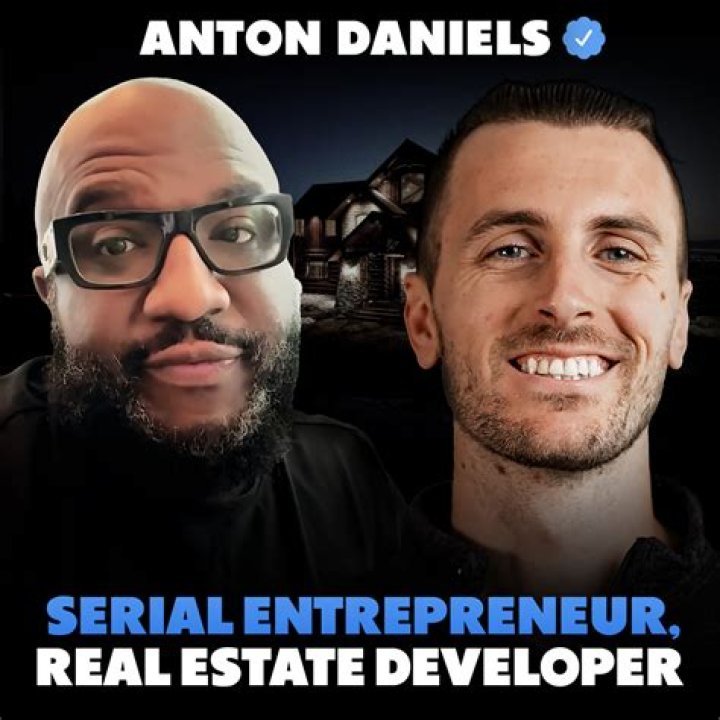 Luke Daniels Net Worth: Career, Home, Age, Income, All You Need to Know - SarkariResult