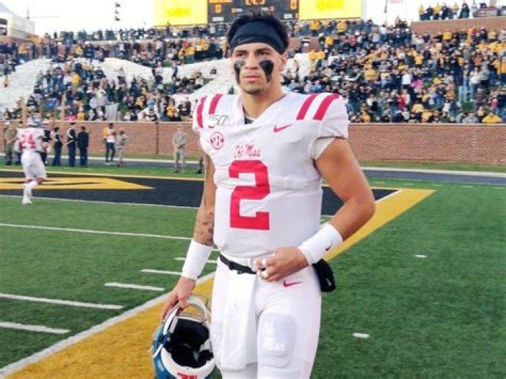 Matt Corral Net Worth: Details About Trade, Wife, Injury, College, Age - SarkariResult