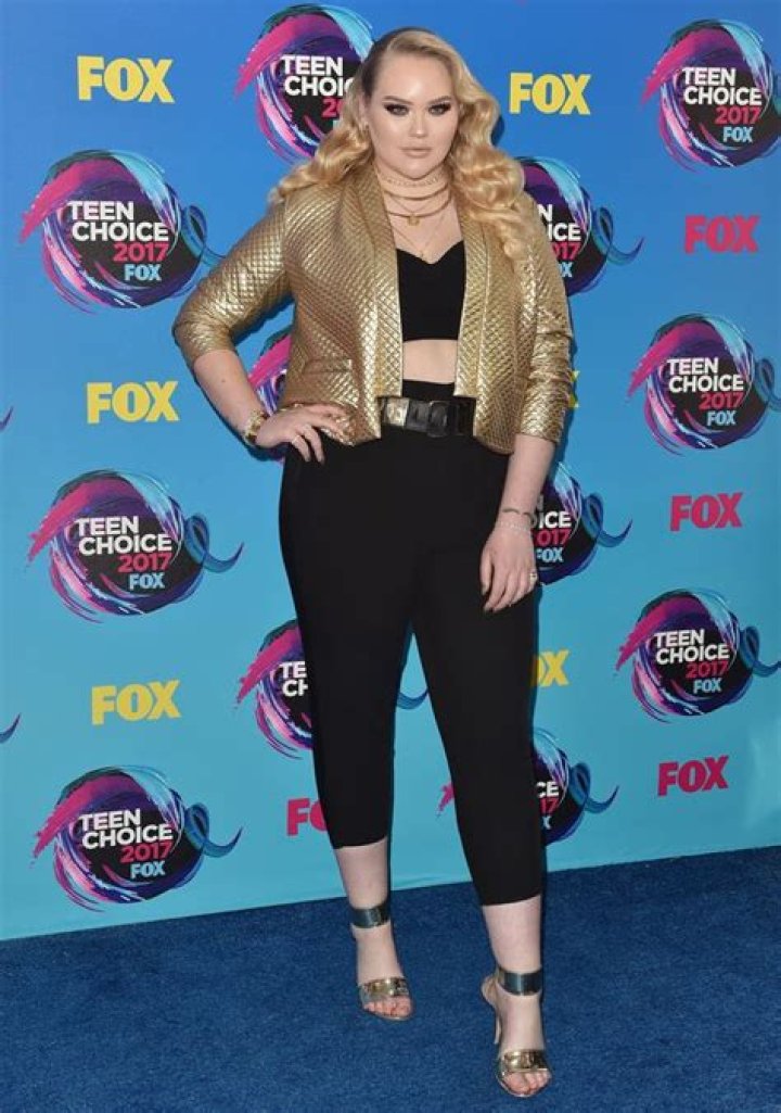 Nikkie de Jager Height, Weight, Measurements, Bra Size, Shoe Size