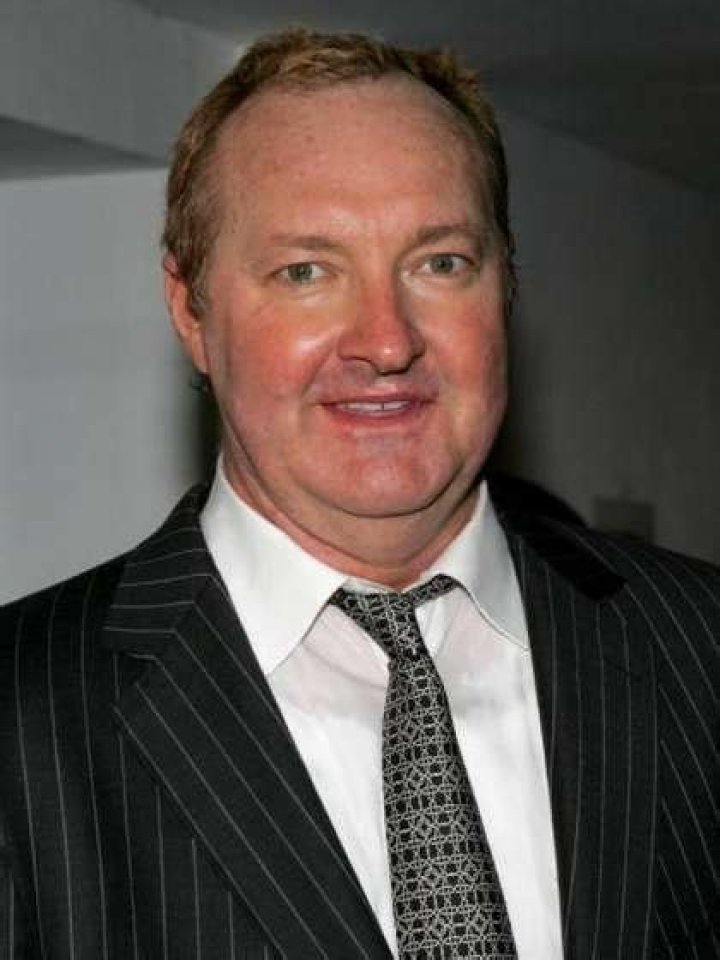 Randy Quaid Height, Weight, Body Measurements, Shoe Size