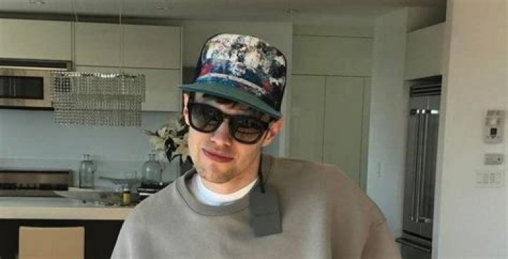 Ryan Lewis Height, Weight, Body Measurements, Shoe Size