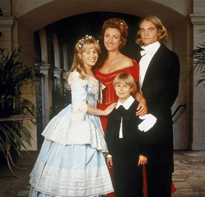 Shawn Toovey Married to his Wife Marianna Toovey since 2007; Share any Children? Explore Shawn Toovey Net Worth, Wiki-Bio, Height, and Wife