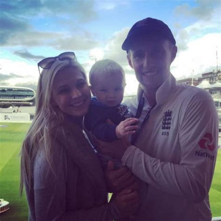 Stephen Root Married, Divorce, Net Worth, House, Children,