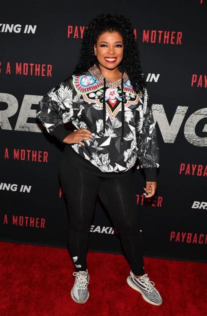 Syleena Johnson Height, Weight, Measurements, Bra Size, Shoe Size