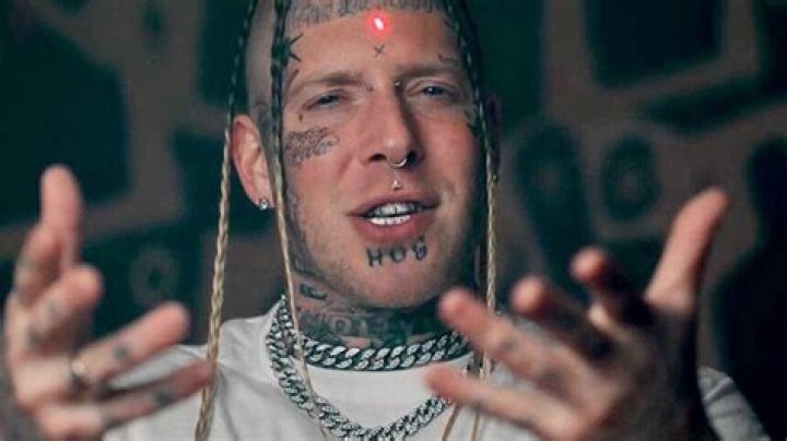 Tom Macdonald Religion And Ethnicity, Is Tom Macdonald A Christian? - SarkariResult