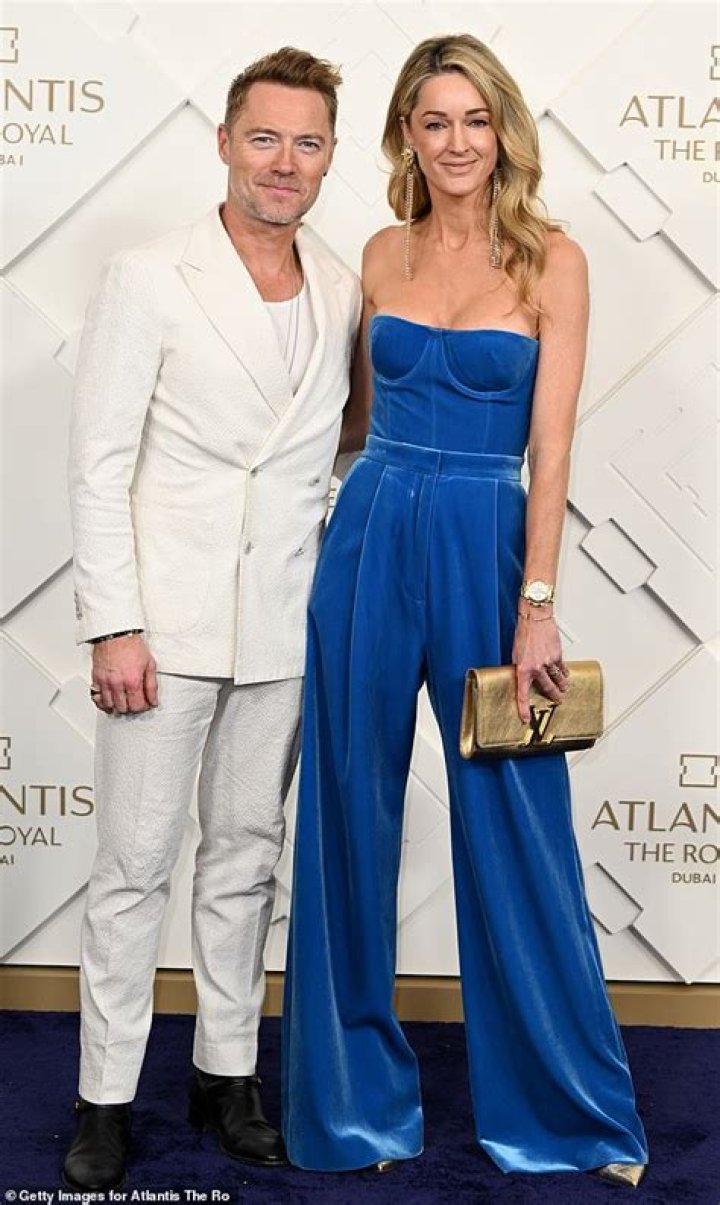 Who is Ronan Farrow Partner? Married To His Partner Or Still Dating Him?